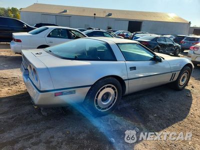 Trzecie zdjęcie samochodu z tyłu: 1984 CHEVROLET CORVETTE VIN:1G1AY0781E5104797 - miniatura