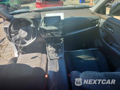 Zdjęcie 8 z 14 samochodu: 2021 NISSAN ROGUE SV VIN:JN8AT3BB7MW221470 - miniatura