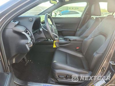 Zdjęcie 7 z 12 samochodu: 2025 LEXUS UX 300H PREMIUM VIN:JTHYBJAH8S2027623 - miniatura