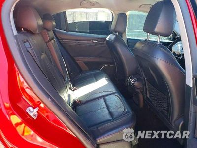 Zdjęcie 11 z 14 samochodu: 2018 ALFA ROMEO STELVIO VIN:ZASFAKAN3J7B81138 - miniatura