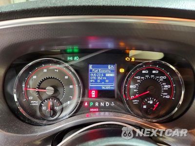 Zdjęcie 9 z 12 samochodu: 2011 DODGE CHARGER VIN:2B3CL3CG6BH606613 - miniatura