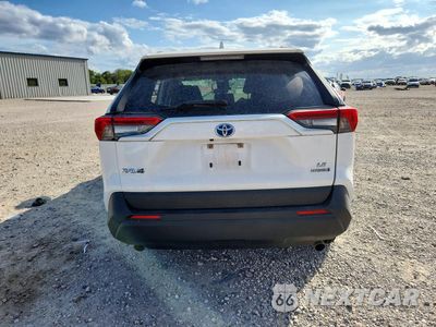 Zdjęcie 6 z 13 samochodu: 2021 TOYOTA RAV4 LE VIN:JTMLWRFV1MD128698 - miniatura