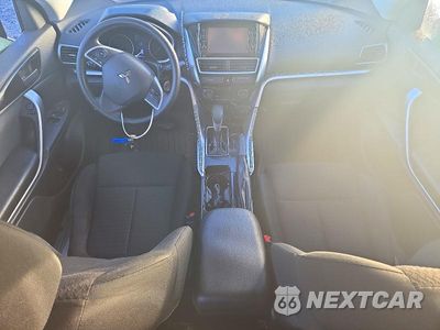 Zdjęcie 8 z 13 samochodu: 2020 MITSUBISHI ECLIPSE CROSS ES VIN:JA4AS3AA0LZ022999 - miniatura
