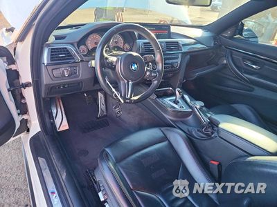 Zdjęcie 8 z 12 samochodu: 2020 BMW M4 VIN:WBS4Y9C06LAH83068 - miniatura