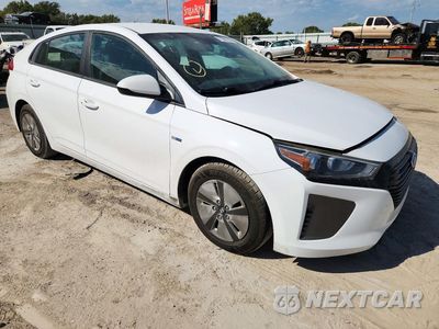 Czwarte zdjęcie samochodu z boku: 2018 HYUNDAI IONIQ BLUE VIN:KMHC65LC2JU075464 - miniatura