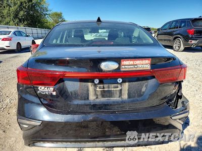Zdjęcie 6 z 12 samochodu: 2019 KIA FORTE LXS VIN:3KPF24AD4KE109116 - miniatura