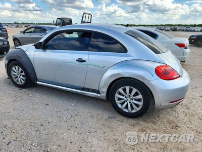 Drugie zdjęcie samochodu z przodu: 2014 VOLKSWAGEN BEETLE VIN:3VWFP7AT0EM623420 - miniatura