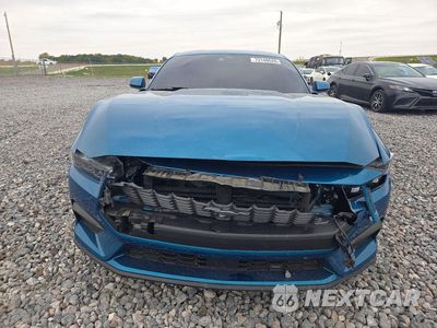 Piąte zdjęcie samochodu w środku: 2026 FORD MUSTANG VIN:1FA6P8TH2T5117226 - miniatura