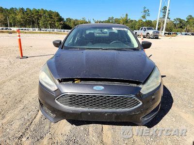 Piąte zdjęcie samochodu w środku: 2017 FORD FOCUS S VIN:1FADP3E21HL263221 - miniatura