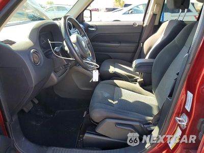 Zdjęcie 7 z 14 samochodu: 2016 JEEP PATRIOT LATITUDE VIN:1C4NJRFB8GD580620 - miniatura