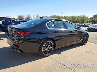 Trzecie zdjęcie samochodu z tyłu: 2022 BMW 530E VIN:WBA13AG06NCK68383 - miniatura