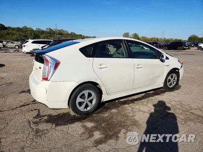 Trzecie zdjęcie samochodu z tyłu: 2015 TOYOTA PRIUS TWO VIN:JTDKN3DU9F0416422 - miniatura