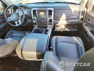 Zdjęcie 8 z 12 samochodu: 2014 RAM 1500 LARAMIE VIN:1C6RR6NM8ES382454 - miniatura