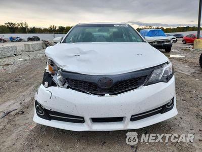 Piąte zdjęcie samochodu w środku: 2014 TOYOTA CAMRY SE VIN:4T1BF1FK0EU849031 - miniatura
