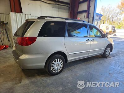 Trzecie zdjęcie samochodu z tyłu: 2008 TOYOTA SIENNA LE 8-PASSENGER VIN:5TDZK23C48S196116 - miniatura