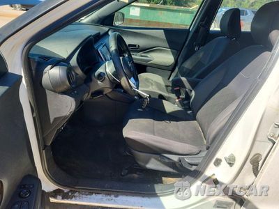 Zdjęcie 7 z 13 samochodu: 2019 NISSAN KICKS S VIN:3N1CP5CU4KL518965 - miniatura