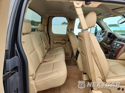 Zdjęcie 10 z 12 samochodu: 2009 CHEVROLET SILVERADO K2500 HEAVY DUTY LTZ VIN:1GCHK69K69E120471 - miniatura
