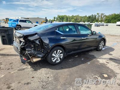 Trzecie zdjęcie samochodu z tyłu: 2019 NISSAN MAXIMA BASE VIN:1N4BL4BV6KC197750 - miniatura