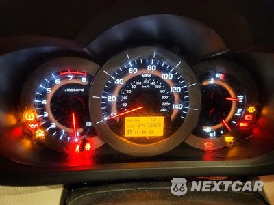 Zdjęcie 9 z 13 samochodu: 2006 TOYOTA RAV4 LIMITED VIN:JTMBK31V865011760 - miniatura