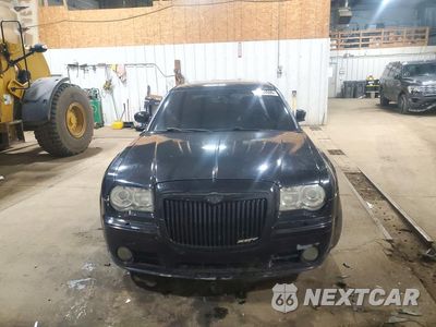 Piąte zdjęcie samochodu w środku: 2006 CHRYSLER 300C SRT-8 VIN:2C3LA73W66H221484 - miniatura