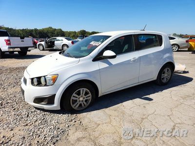 2015 CHEVROLET SONIC LT 1G1JC6SH7F4145256 - główne zdjęcie licytacji z USA - miniatura