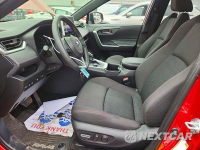 Zdjęcie 7 z 13 samochodu: 2024 TOYOTA RAV4 PRIME SE VIN:JTMAB3FV0RD213846 - miniatura