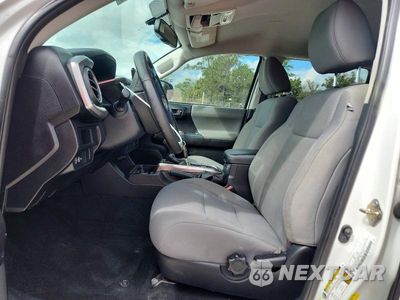 Zdjęcie 7 z 12 samochodu: 2017 TOYOTA TACOMA SR5 V6 VIN:5TFBZ5DNXHX002519 - miniatura
