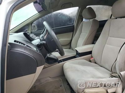Zdjęcie 7 z 13 samochodu: 2010 HONDA CIVIC VIN:19XFA1F52AE034353 - miniatura