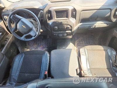 Zdjęcie 8 z 12 samochodu: 2021 CHEVROLET SILVERADO K2500 HEAVY DUTY VIN:1GC4YLE74MF141898 - miniatura