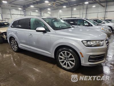 Czwarte zdjęcie samochodu z boku: 2018 AUDI Q7 PREMIUM PLUS VIN:WA1LHAF74JD011345 - miniatura