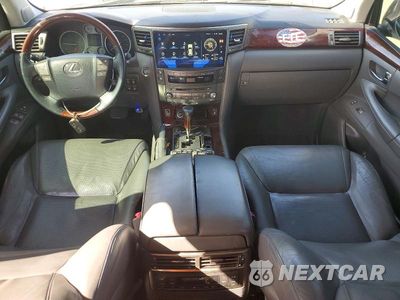 Zdjęcie 8 z 14 samochodu: 2010 LEXUS LX 570 VIN:JTJHY7AX7A4051065 - miniatura