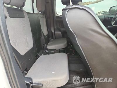 Zdjęcie 10 z 12 samochodu: 2019 TOYOTA TACOMA SR VIN:5TFRX5GN4KX161513 - miniatura