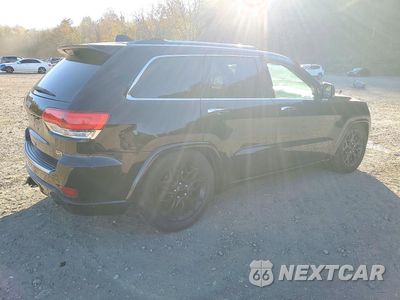 Trzecie zdjęcie samochodu z tyłu: 2020 JEEP GRAND CHEROKEE OVERLAND VIN:1C4RJFCG5LC136093 - miniatura