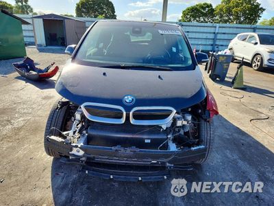 Piąte zdjęcie samochodu w środku: 2018 BMW I3 BEV VIN:WBY7Z2C53JVE64803 - miniatura