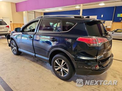 Drugie zdjęcie samochodu z przodu: 2018 TOYOTA RAV4 XLE VIN:JTMRFREV9JJ178371 - miniatura