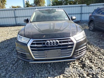 Piąte zdjęcie samochodu w środku: 2018 AUDI Q5 PREMIUM VIN:WA1ANAFY2J2002826 - miniatura