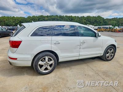 Trzecie zdjęcie samochodu z tyłu: 2015 AUDI Q7 PREMIUM PLUS VIN:WA1LGAFE8FD019182 - miniatura