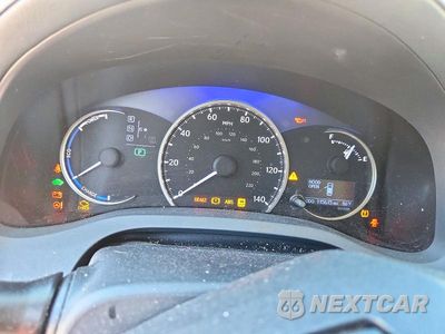 Zdjęcie 9 z 12 samochodu: 2015 LEXUS CT 200 VIN:JTHKD5BH5F2214667 - miniatura