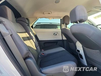 Zdjęcie 11 z 13 samochodu: 2022 HYUNDAI IONIQ 5 SE VIN:KM8KMDAF3NU048515 - miniatura