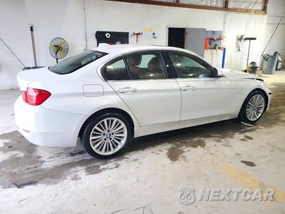 Trzecie zdjęcie samochodu z tyłu: 2015 BMW 328 XI VIN:WBA3B3C57FJ983503 - miniatura