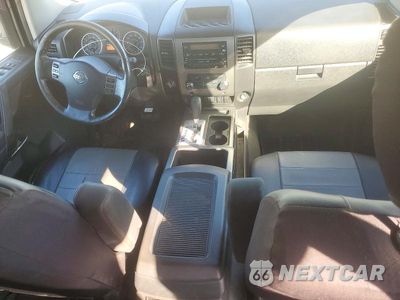 Zdjęcie 8 z 12 samochodu: 2011 NISSAN TITAN SV VIN:1N6BA0EC6BN320371 - miniatura