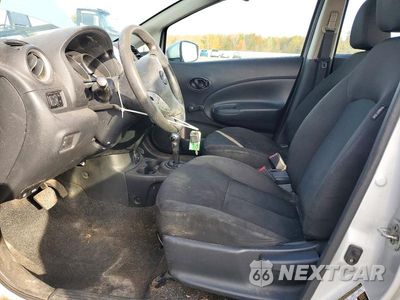 Zdjęcie 7 z 12 samochodu: 2018 NISSAN VERSA NOTE S VIN:3N1CE2CP7JL370503 - miniatura