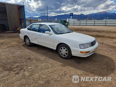 Czwarte zdjęcie samochodu z boku: 1996 TOYOTA AVALON XLS VIN:4T1BF12B5TU115844 - miniatura