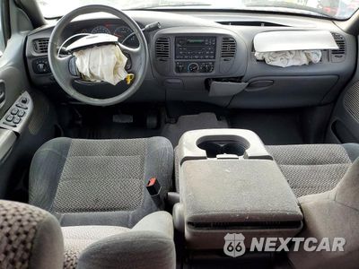 Zdjęcie 8 z 12 samochodu: 2001 FORD F150 SUPERCREW VIN:1FTRW07L11KC06911 - miniatura