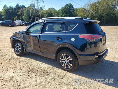 Drugie zdjęcie samochodu z przodu: 2017 TOYOTA RAV4 LE VIN:JTMZFREV6HJ126772 - miniatura