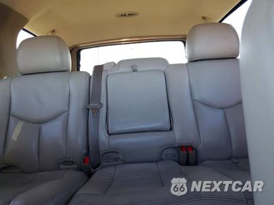 Zdjęcie 10 z 13 samochodu: 2005 CHEVROLET TAHOE K1500 VIN:1GNEK13T85R178289 - miniatura