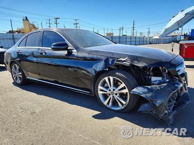 Czwarte zdjęcie samochodu z boku: 2018 MERCEDES-BENZ C 300 VIN:55SWF4JB4JU261620 - miniatura
