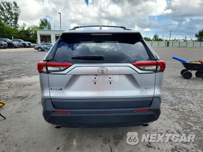 Zdjęcie 6 z 13 samochodu: 2024 TOYOTA RAV4 XLE VIN:2T3W1RFV4RW314659 - miniatura