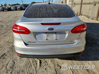 Zdjęcie 6 z 12 samochodu: 2015 FORD FOCUS SE VIN:1FADP3F25FL257191 - miniatura