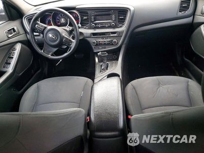 Zdjęcie 8 z 12 samochodu: 2015 KIA OPTIMA LX VIN:KNAGM4A71F5553836 - miniatura